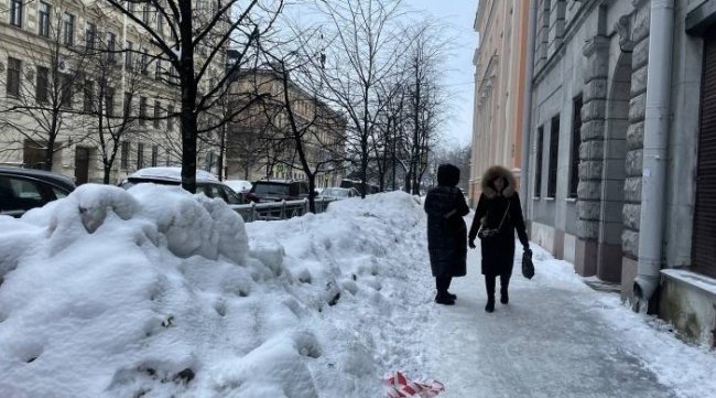 Осторожно, Смольный! Возможны переломы костей! новости петербург