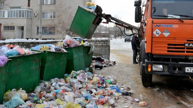 Беглов взял проблемы мусорной реформы «под контроль», а жалобы продолжают расти беглов. петербург, мусор, питер
