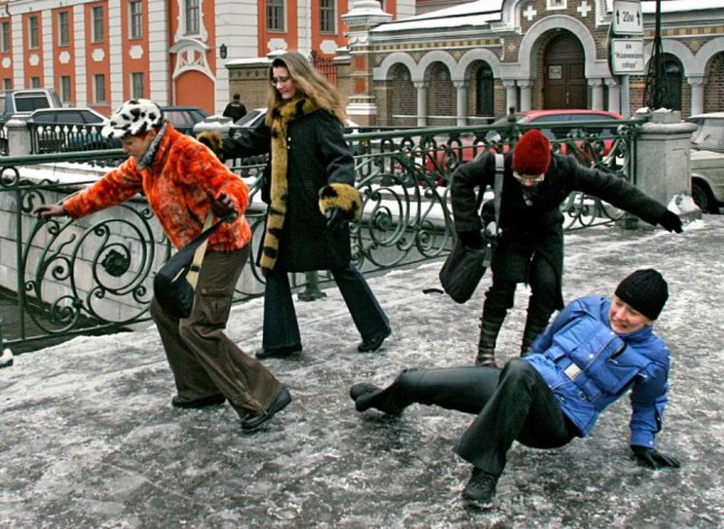 В Петербурге за месяц из-за гололедицы пострадали более 3 000 человек гололедица, травматизм, травмоопасность, петербург, гололед