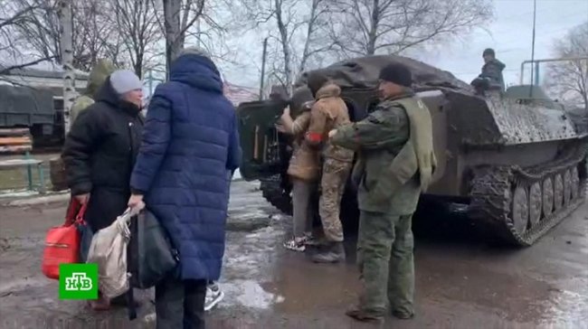 В Мариуполе боевики ВСУ используют мирное население как живой заслон россия, украина, донбасс
