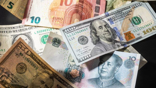 Правительство частично разрешило переводить валюту за рубеж деньги, валюта, переводы