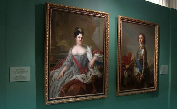 В Эрмитаже отреставрированные портреты Петра I и Екатерины I санкт-петербург