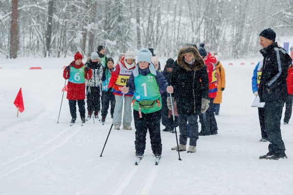 Благотворительный фонд «Делаем добрые дела» поддержал лыжные соревнования для 70 детей с ОВЗ в Удмуртии спорт, дети, благотворительность