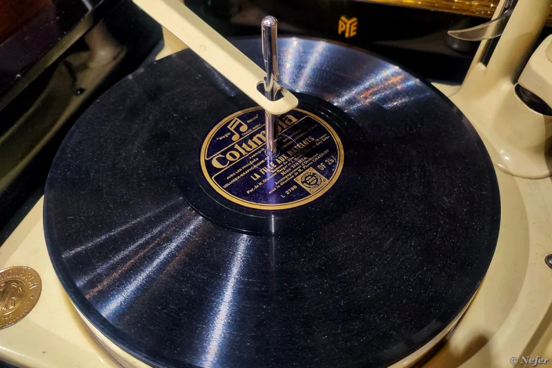 Погружение в эпоху: как выглядит фестиваль винтажной культуры в музее звука