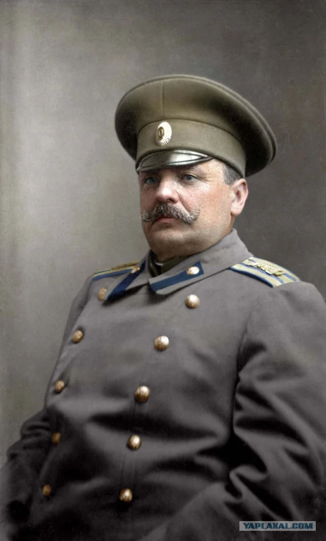 Искусство оживления памяти: магия ручной колоризации фотографий