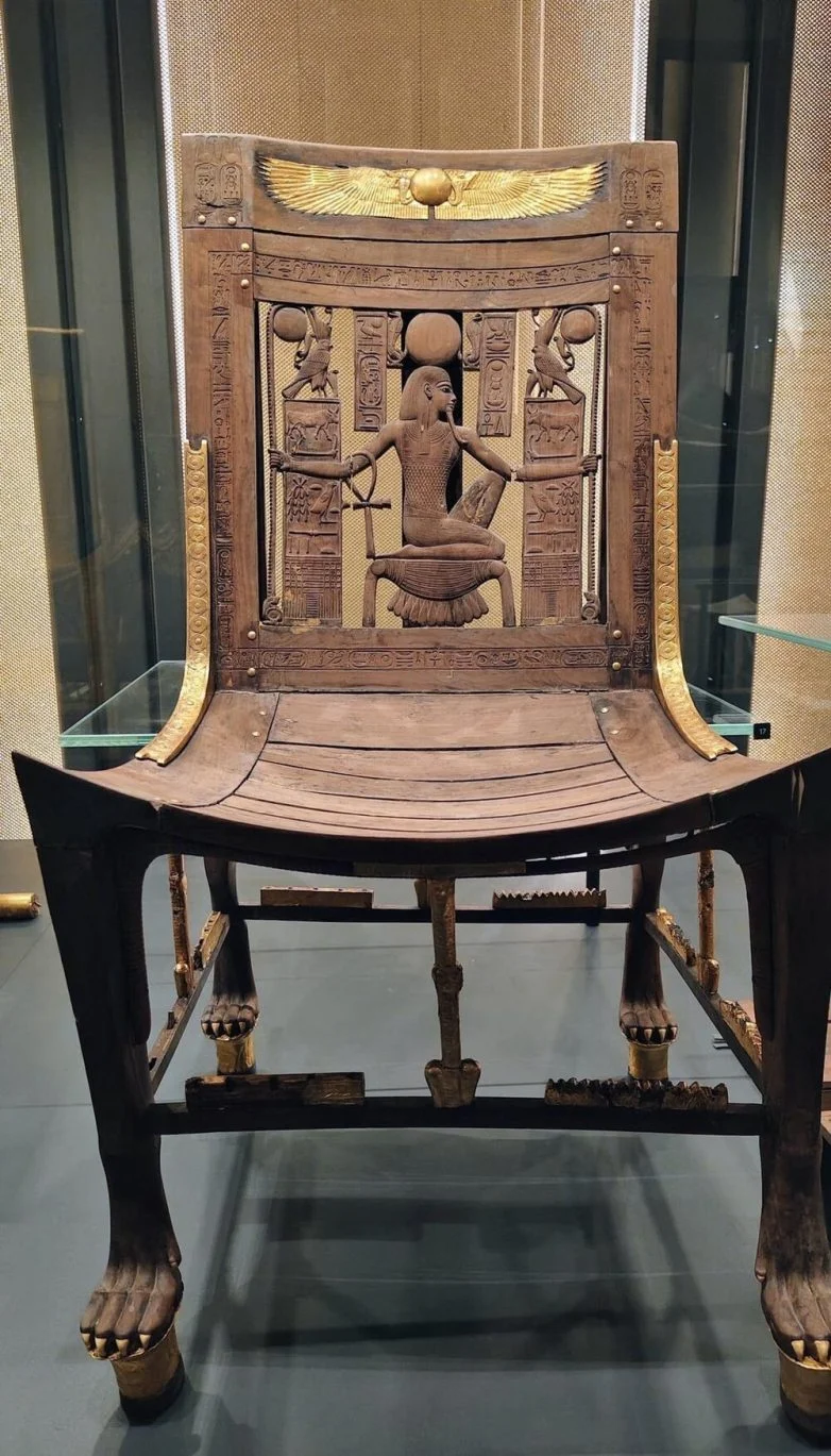 Застывшее время: 20 удивительных артефактов, в которых живут истории древних мастеров