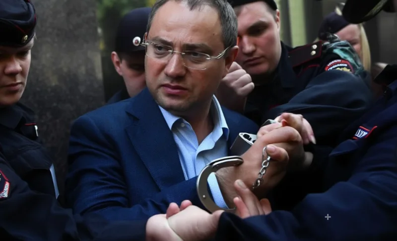 Коллекция чиновника: как экс-глава Минздрава Кубани накопил недвижимость на миллиард