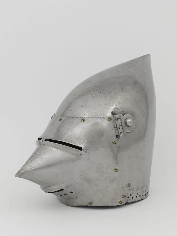 Застывшее время: 20 удивительных артефактов, в которых живут истории древних мастеров