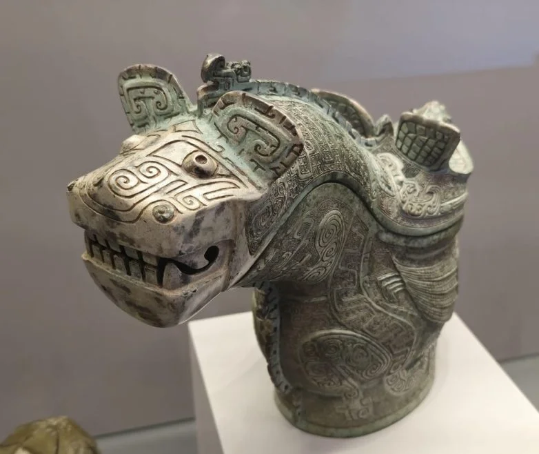 Застывшее время: 20 удивительных артефактов, в которых живут истории древних мастеров