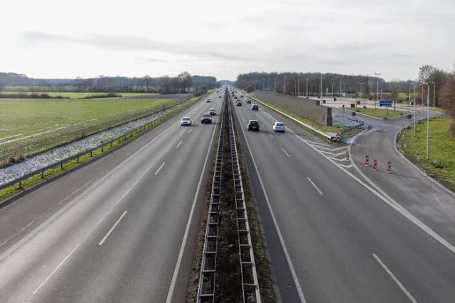 30 культурных особенностей разных стран, от которых глаза на лоб лезут