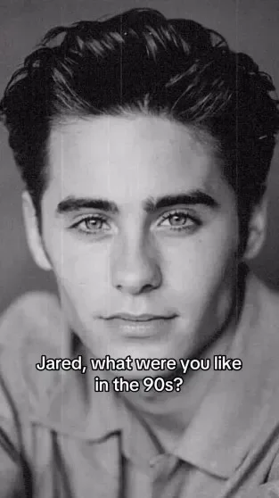 Ностальгия по 90-м: как выглядели звёзды в эпоху диско и пейджеров