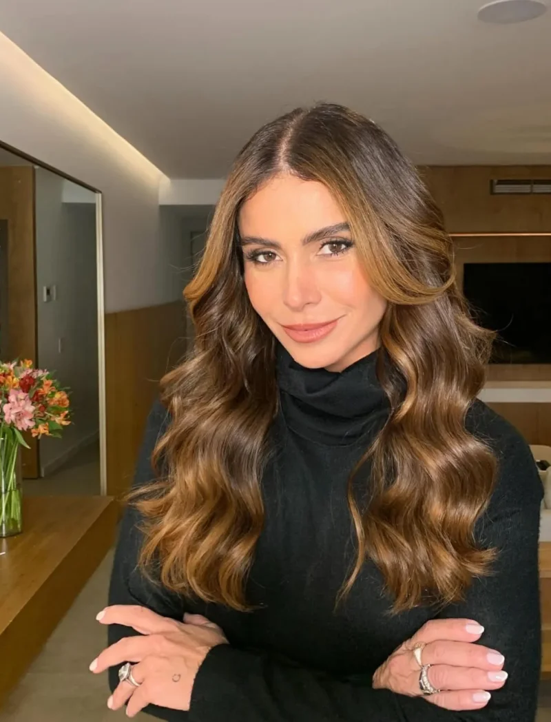 Джованна Антонелли в 50 лет: звезда «Клона» задула свечи на пляже