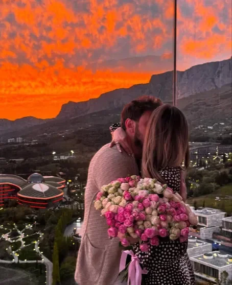 Дочь звездной пары вышла на подиум: Мия Прилучная дебютировала на Неделе моды