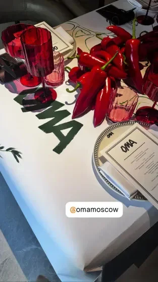 Звездный состав: кто пришел на открытие стейк-хауса ОМА на Патриарших