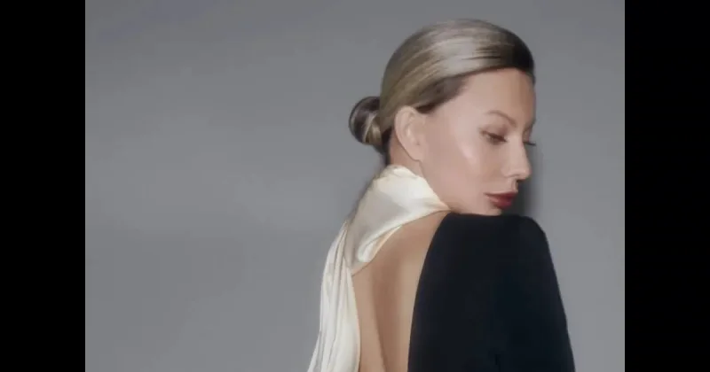 Надежда Стрелец на обложке журнала: Канделаки высказалась о скандале с травлей