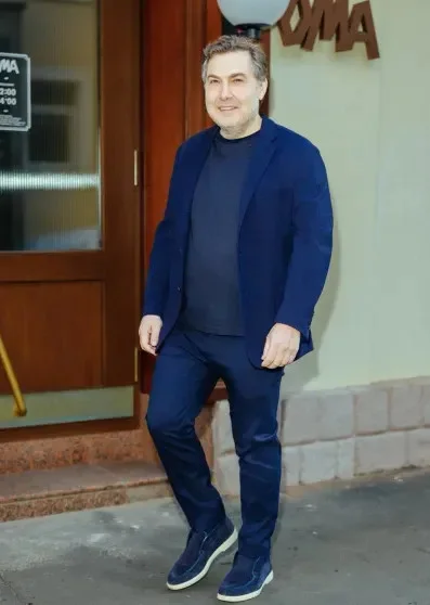 Звездный состав: кто пришел на открытие стейк-хауса ОМА на Патриарших