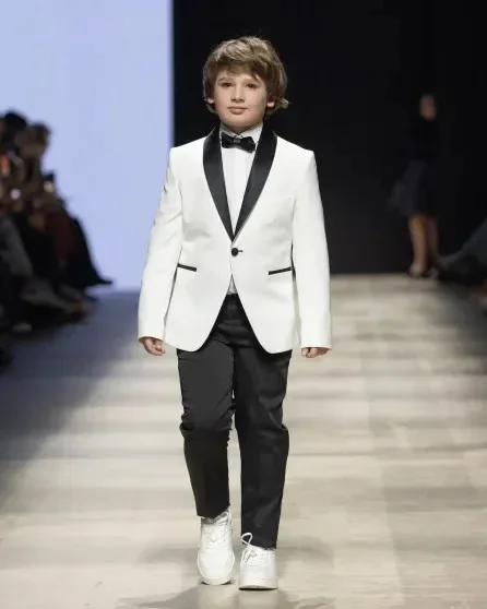 Звёздные наследники: дети Бондарчука, Дайнеко и других знаменитостей вышли на подиум