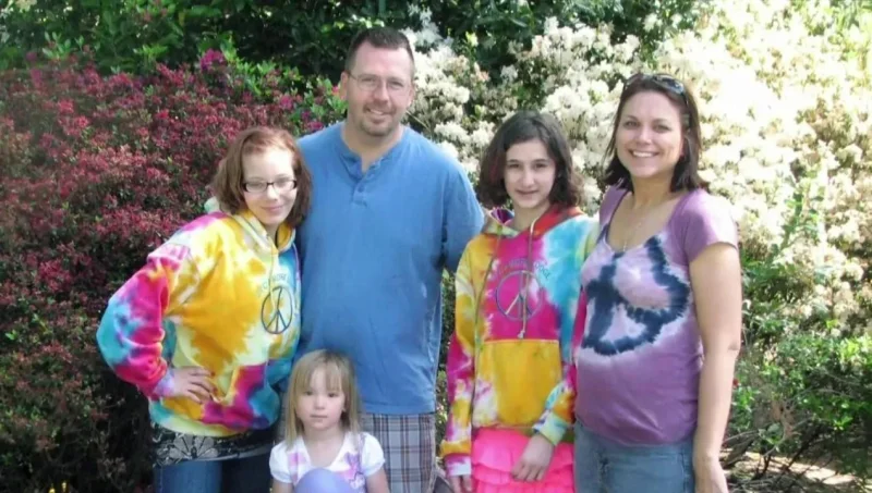 «Ядовитый плющ»: как приемная дочь убила свою благодетельницу, нанеся 178 ножевых ударов