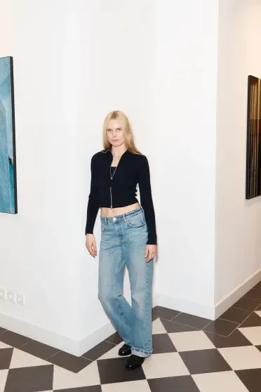 Светская тусовка на открытии выставки Тима Парщикова Color Matrix