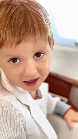 Архивные фото и скандал: Ирина Болгар против версии Павла Дурова об их отношениях