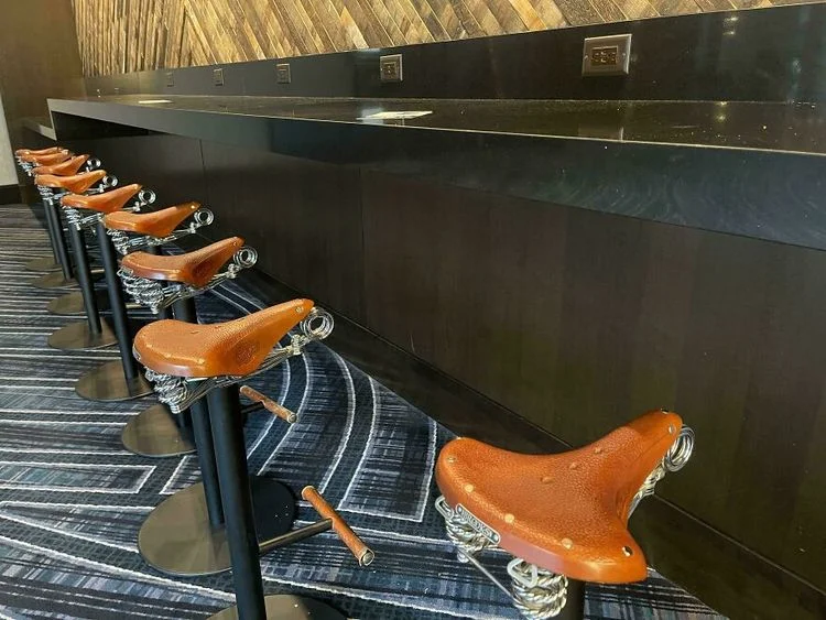 Когда дизайн провалился: 16 примеров, где креатив победил здравый смысл