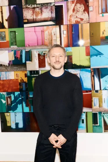 Светская тусовка на открытии выставки Тима Парщикова Color Matrix