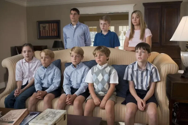 Что нельзя говорить старшему ребенку: 8 фраз, которые ломают детскую психику