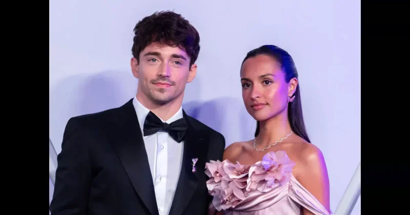 Первая красная дорожка молодожёнов: Шарль Леклер и его жена на Балу роз в Монако