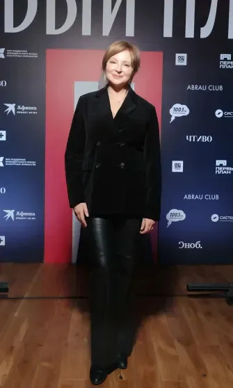 Звёздный состав: Елизавета Боярская и коллеги на фестивале студенческого театра