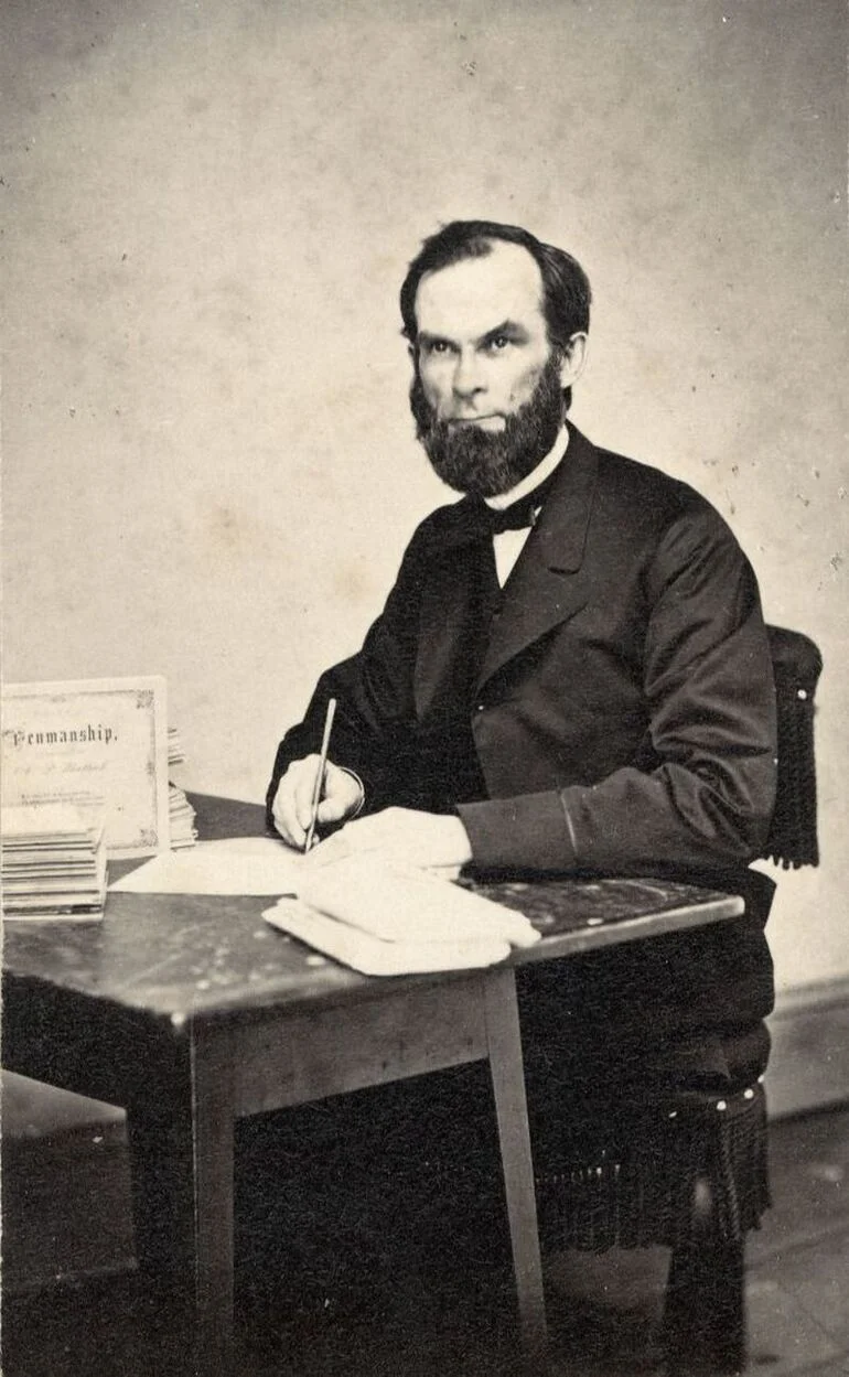 Профессии викторианской эпохи: как выглядел труд на старинных фотографиях