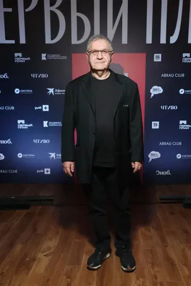 Звёздный состав: Елизавета Боярская и коллеги на фестивале студенческого театра