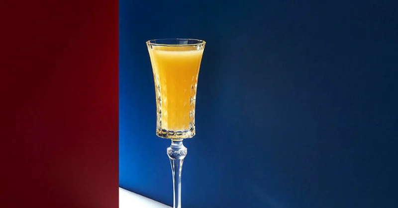 Пять знаменитых английских коктейлей: от Бонда до наших дней