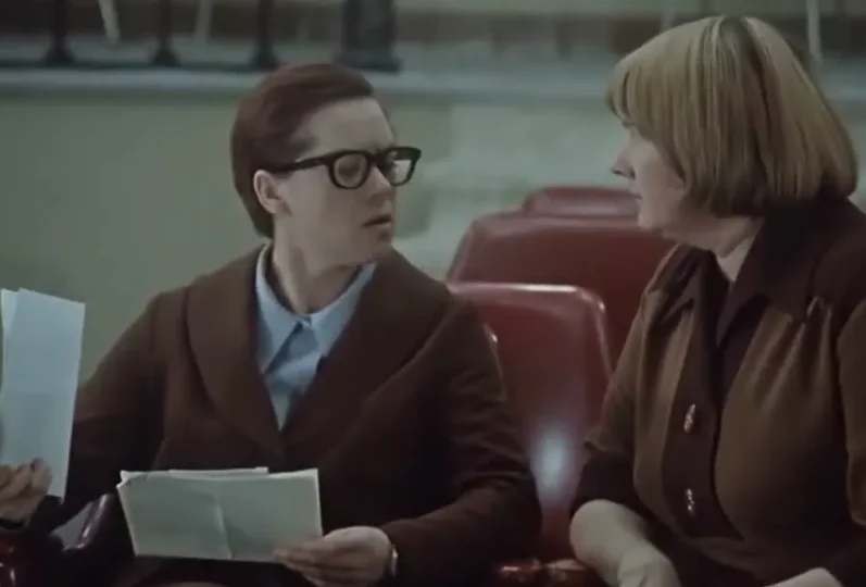 Кого на самом деле стоит ненавидеть в "Служебном романе"? Мнение, которое вызовет споры