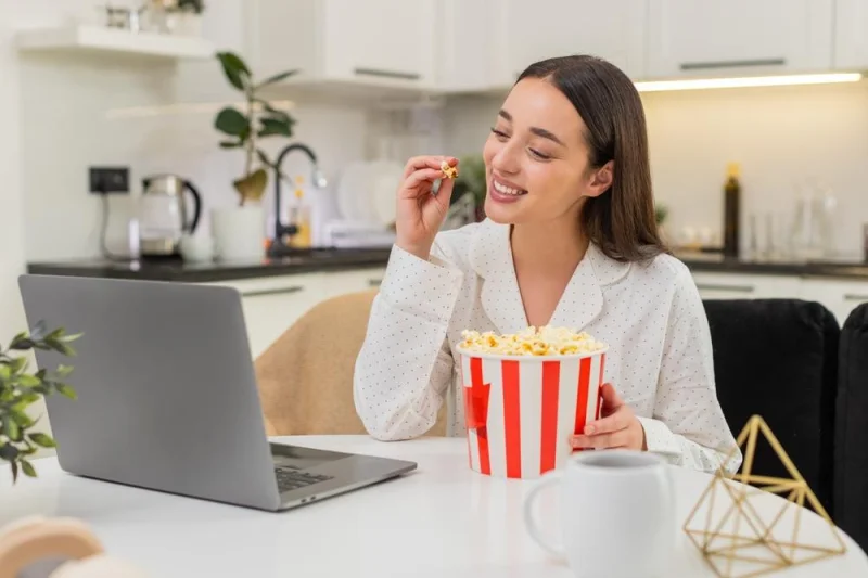 Вечер — опасное время для сердца: 7 вещей, которые нельзя делать после 7 вечера