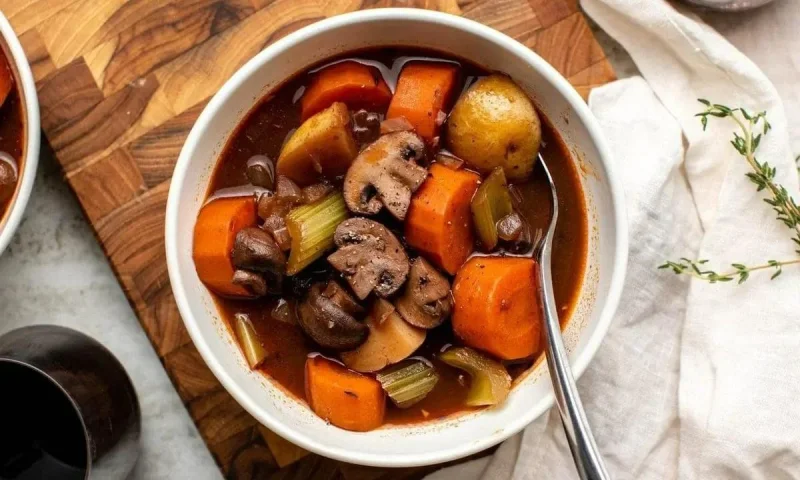 Постное рагу с грибами: как добиться вкуса мяса без мяса