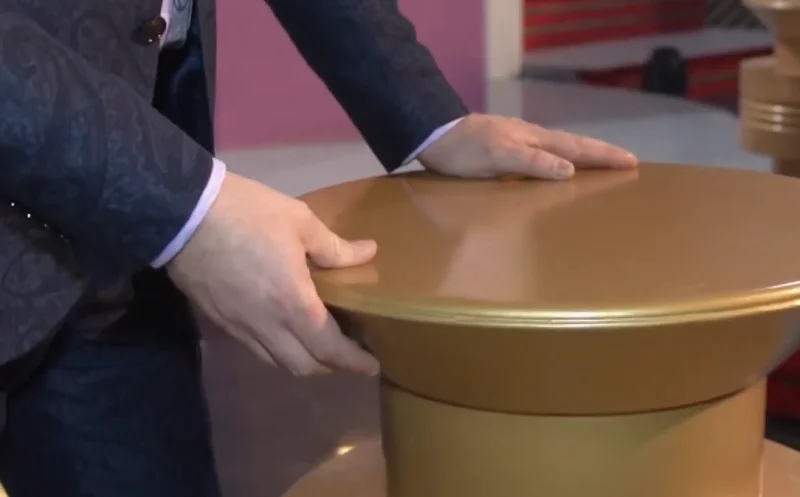 Коньяк для вращателя и 132 миллиона зрителей: тайны создания "Угадай мелодию", о которых молчали