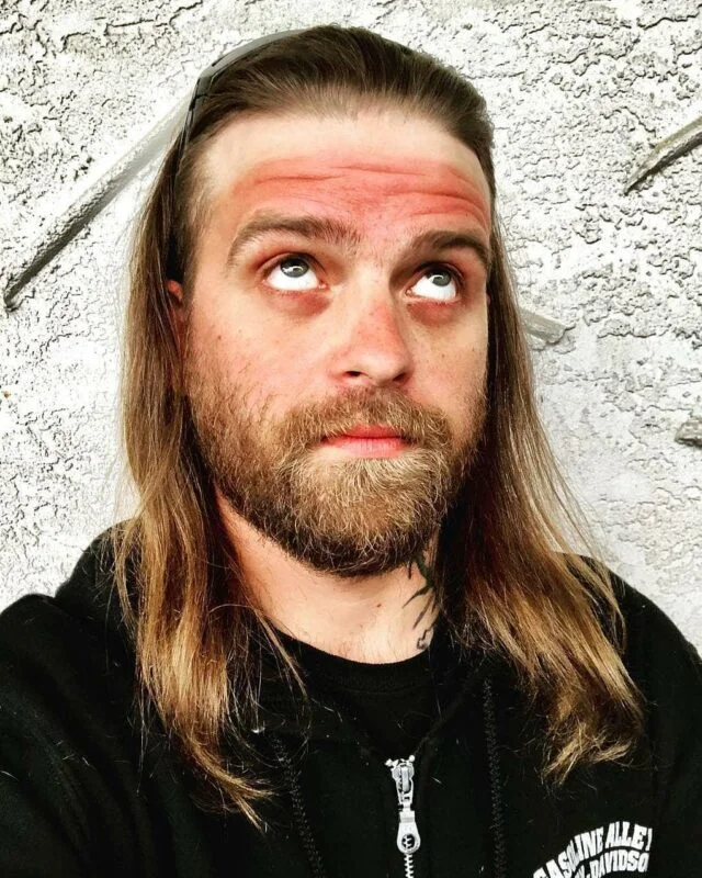 Солнце — друг, но лучше держать его на расстоянии: 22 причины не забывать про крем