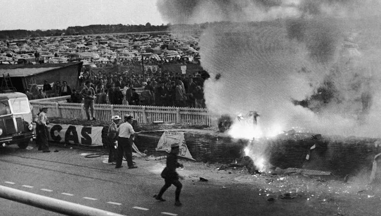 Крупнейшая трагедия в автоспорте: авария в Ле-Мане 1955 года Самый страшный день в истории гонок: катастрофа в Ле-Мане 1955 года
