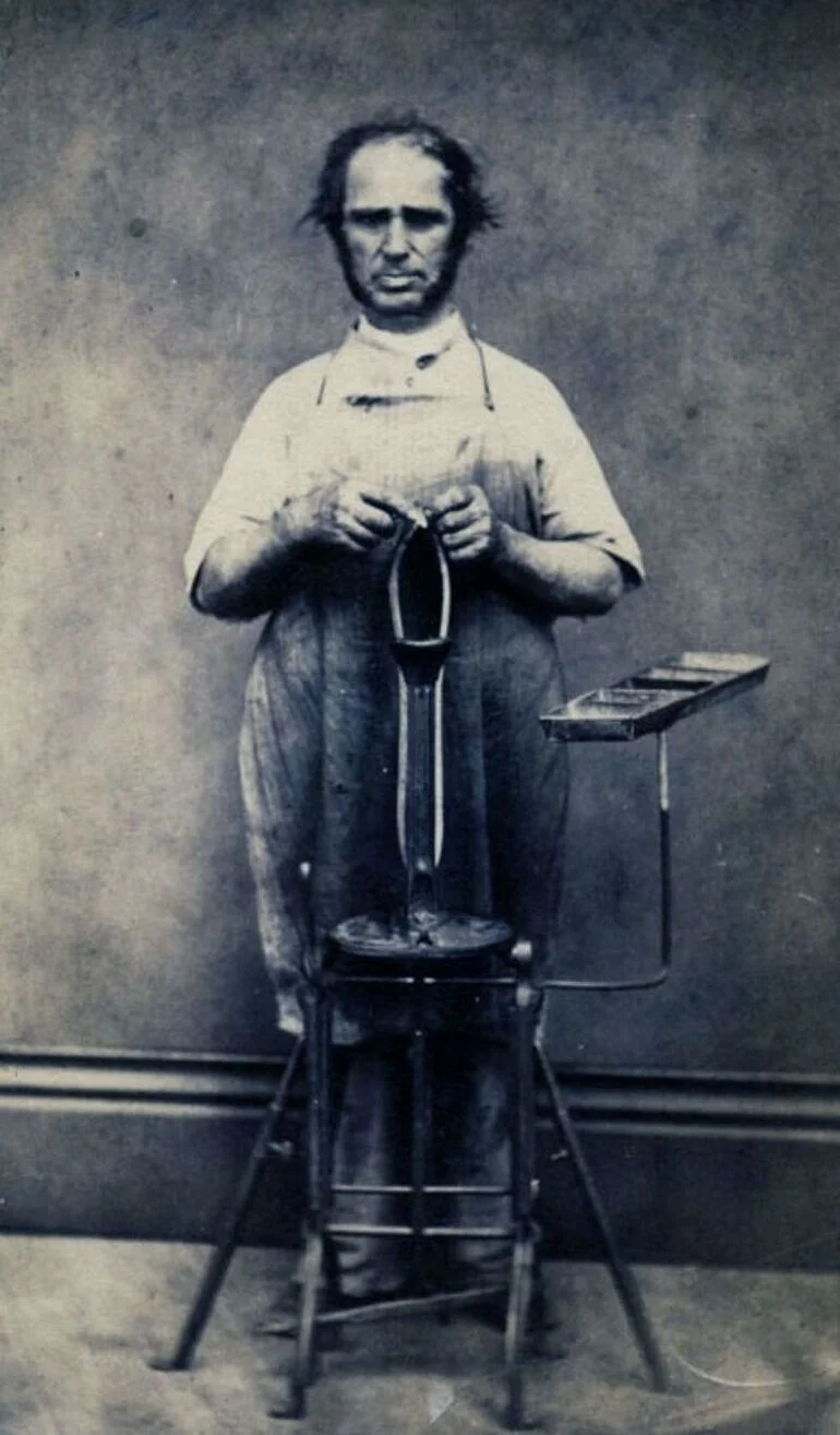 Профессии викторианской эпохи: как выглядел труд на старинных фотографиях