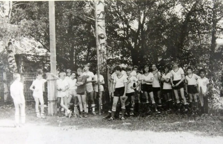 Детство без гаджетов: Когда мальчики гордились силой, а не шмотками