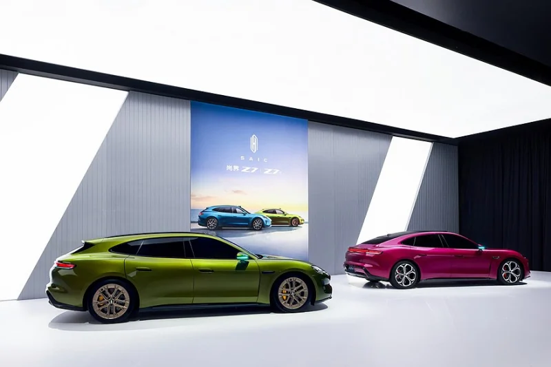 Электрический седан и универсал Shangjie: 590 л.с., автопилот Huawei и 18 000 заказов за 3 часа