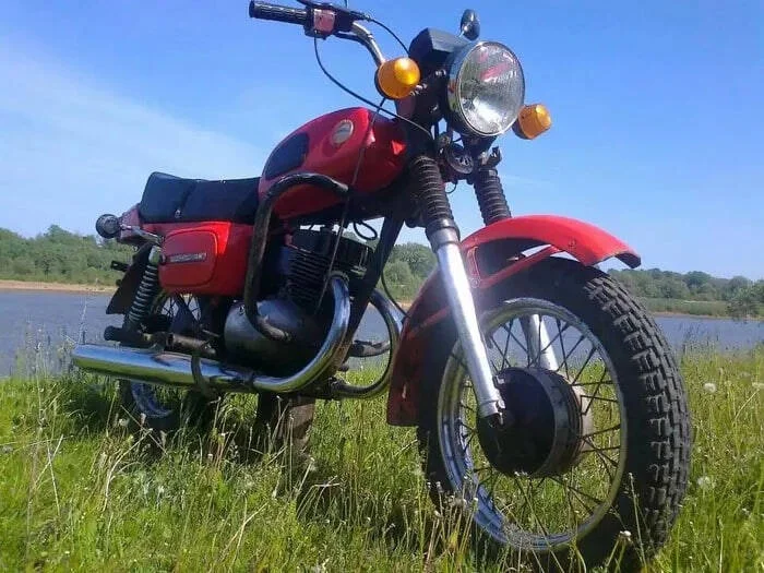 «Ведро с гайками» или народный любимец: вся правда о мотоцикле «Восход»