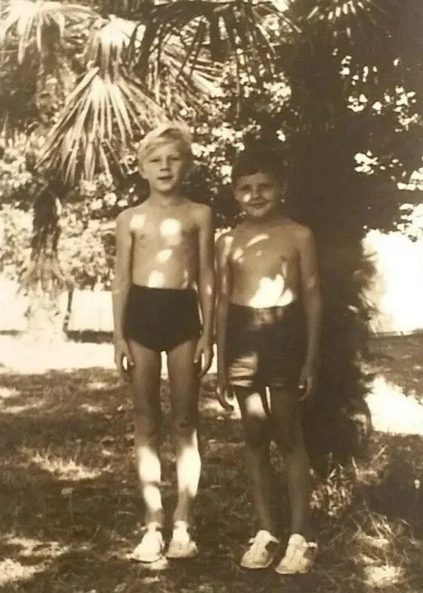 Детство без гаджетов: Когда мальчики гордились силой, а не шмотками