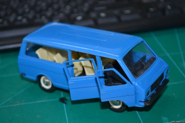 Сокровища из детства: моя коллекция игрушечного транспорта