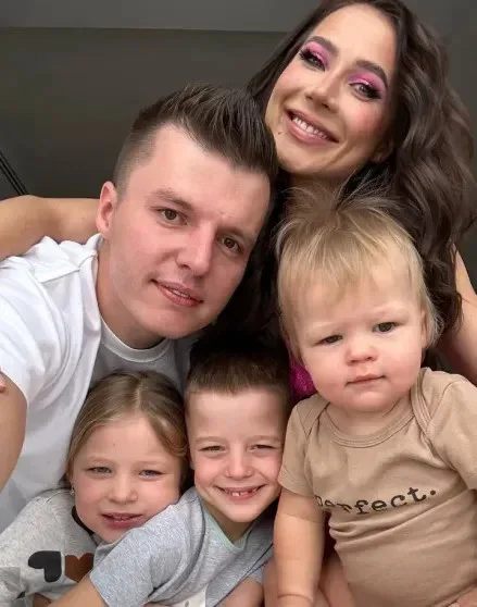 Лерчек после родов: борьба с онкологией и новые подробности от партнёра