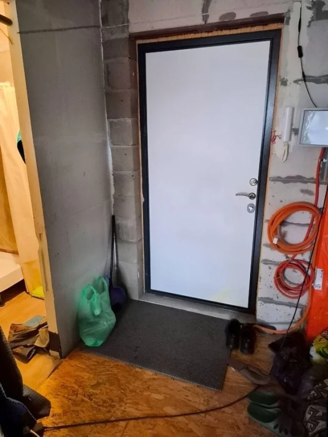 Роскошная студия без отделки: за что просят 60 тысяч в месяц в Подмосковье