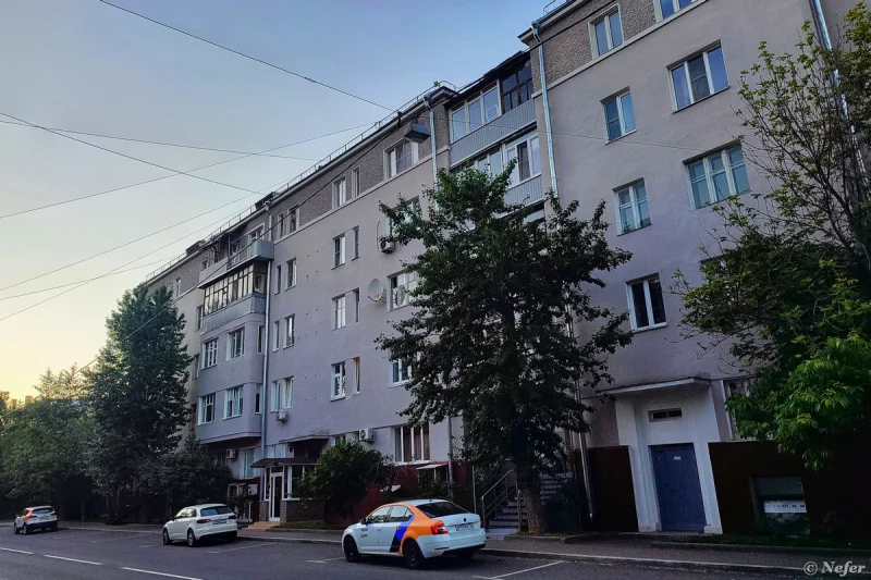 Усачёвка: Конструктивистский квартал у метро Спортивная