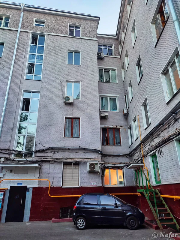 Усачёвка: Конструктивистский квартал у метро Спортивная