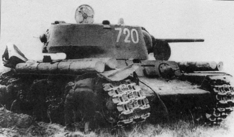 Один против семидесяти пяти: легендарный бой танкиста Коновалова