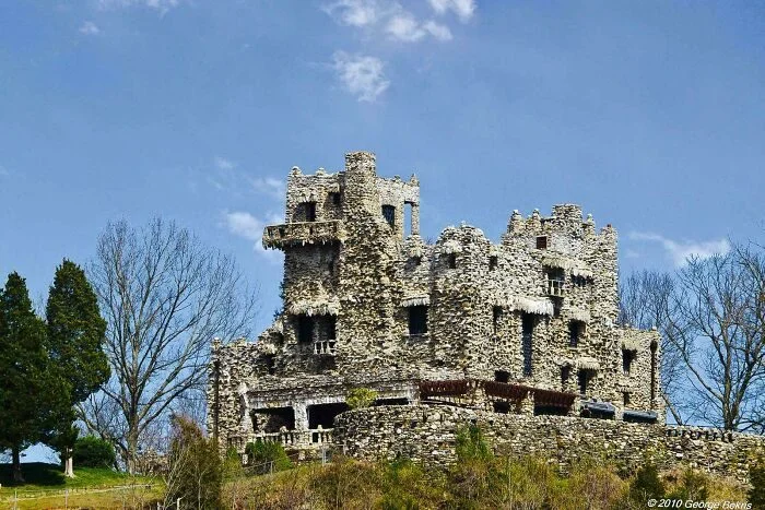 17 Зданий с Безумным Дизайном, Которые Выглядят Как С Другой Планеты